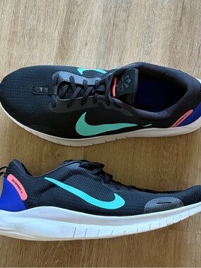 Nike Flex Experience 12 Running Shoes - 13